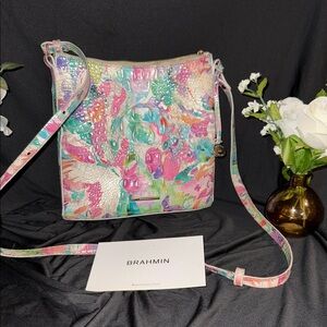 Brahmin Pastel Floral Crossbody Bag USED!!! Interior is in good condition.
